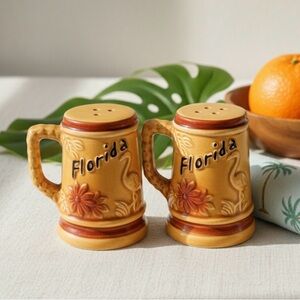 Vintage 1950s Beer Stein Florida Souvenir Shakers